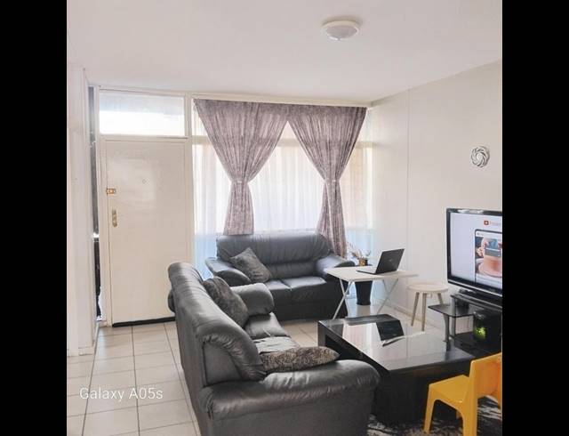 2 BEDROOM APARTMENT FOR SALE IN MUCKLENEUK